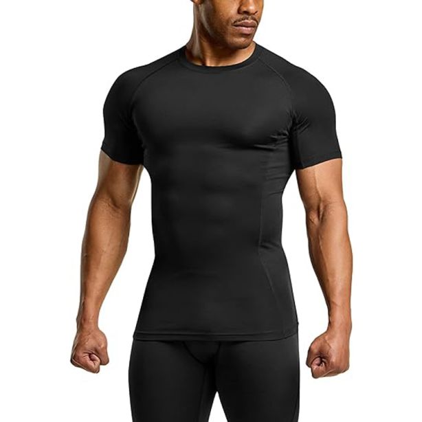https://www.menscompressionshirt.com/media/catalog/product/cache/9bb7d31061209484e751dad67291abd7/q/u/quick-dry-mens-black-short-sleeve-compression-shirts-1_1.jpg